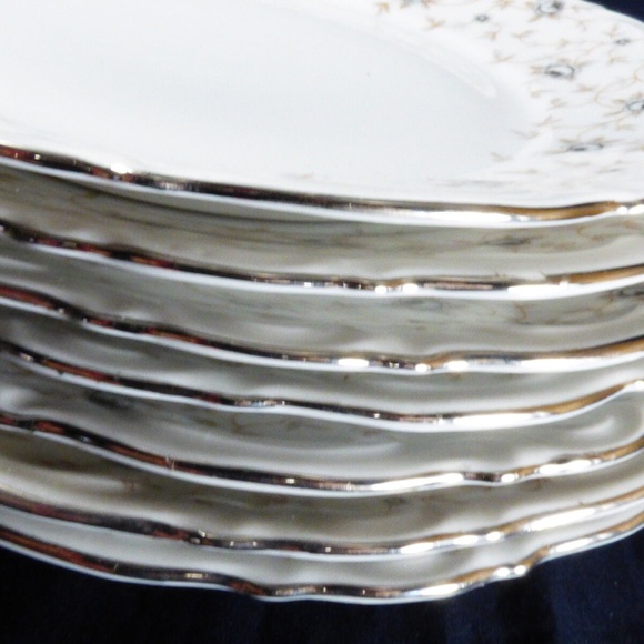 Lot of 7 bread plates 6.75" Mitterteich Bavaria Germany Lady Linda blue rose - Picture 4 of 8